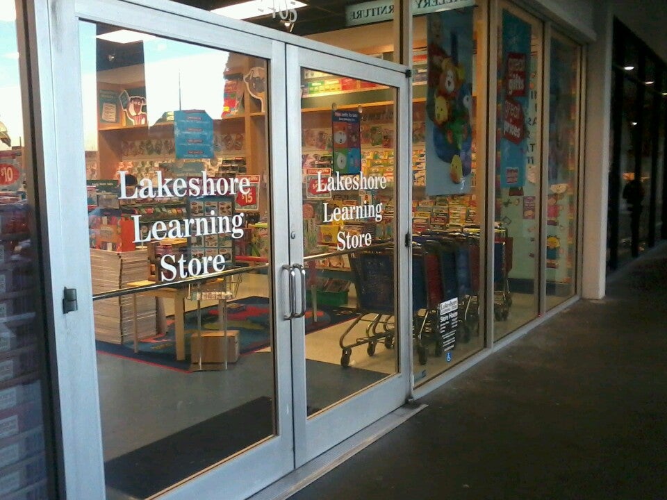 Brown Fadeless® Paper Rolls at Lakeshore Learning