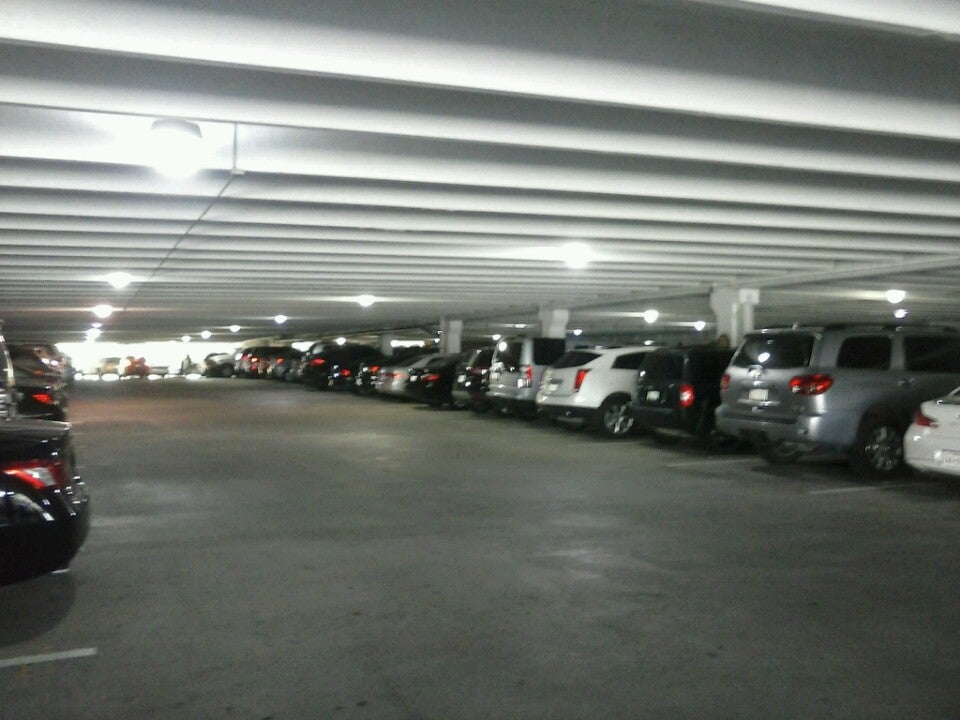 City Centre Parking Garage, 800 W Sam Houston Pkwy N, Houston, TX