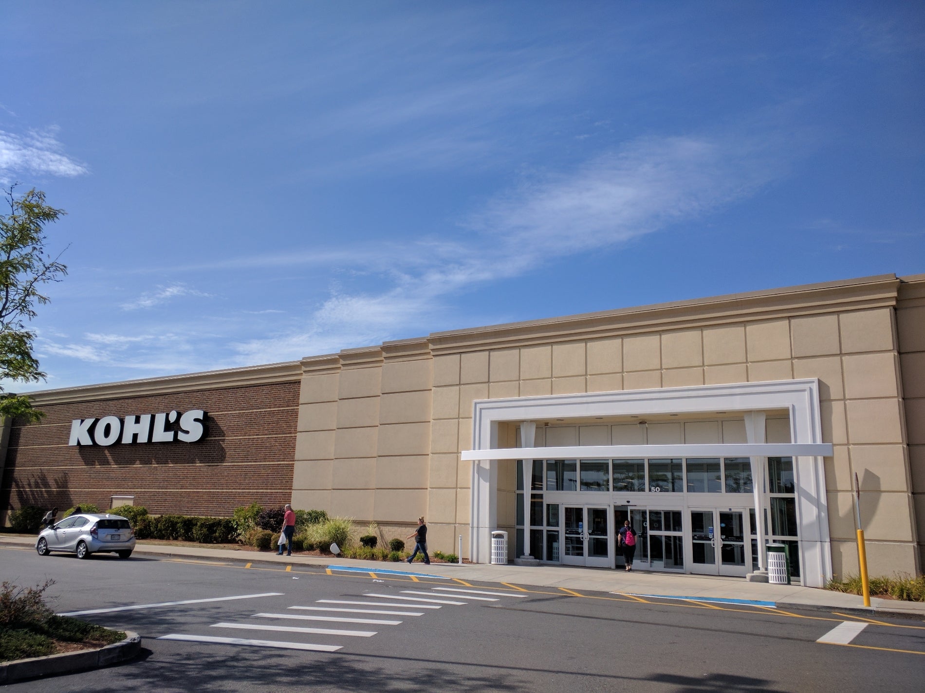 Kohl's, 18800 E 39th St S, Independence, MO, Clothing Retail - MapQuest