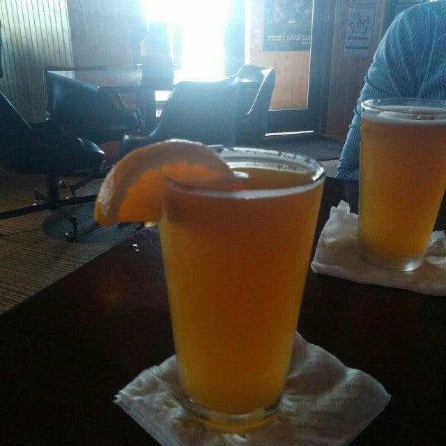 Jersey's Sports Bar & Grill, 5012 3rd Ave, Ste 190, Kearney, NE, Eating