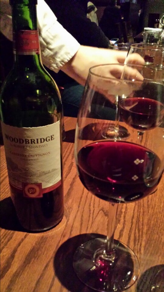 The Keg Steakhouse + Bar, 110 Concert Way, Barrie, ON, Eating places