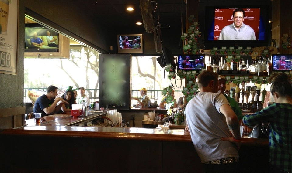 The Australian, 5830 W Bell Rd, Glendale, AZ MapQuest