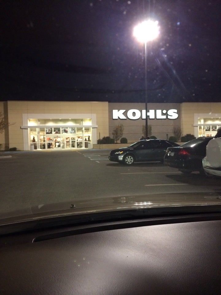 Kohl's Wichita-East Department & Clothing Store