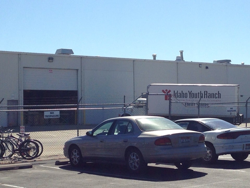 Idaho Youth Ranch, 5465 W Irving St, 2, Boise, ID, Vintage Clothing