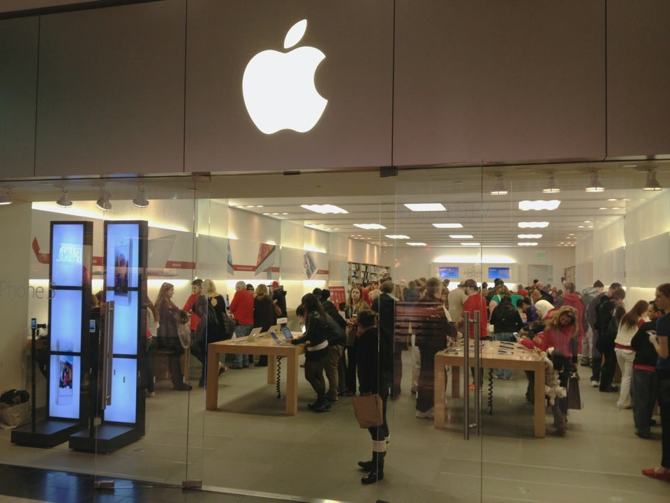 Washington Square - Apple Store - Apple