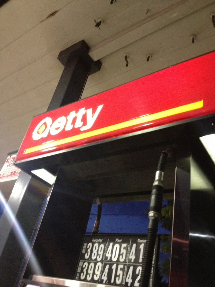 Bolla Operating Li, 2211 Jericho Tpke, Commack, NY, Gas Stations MapQuest