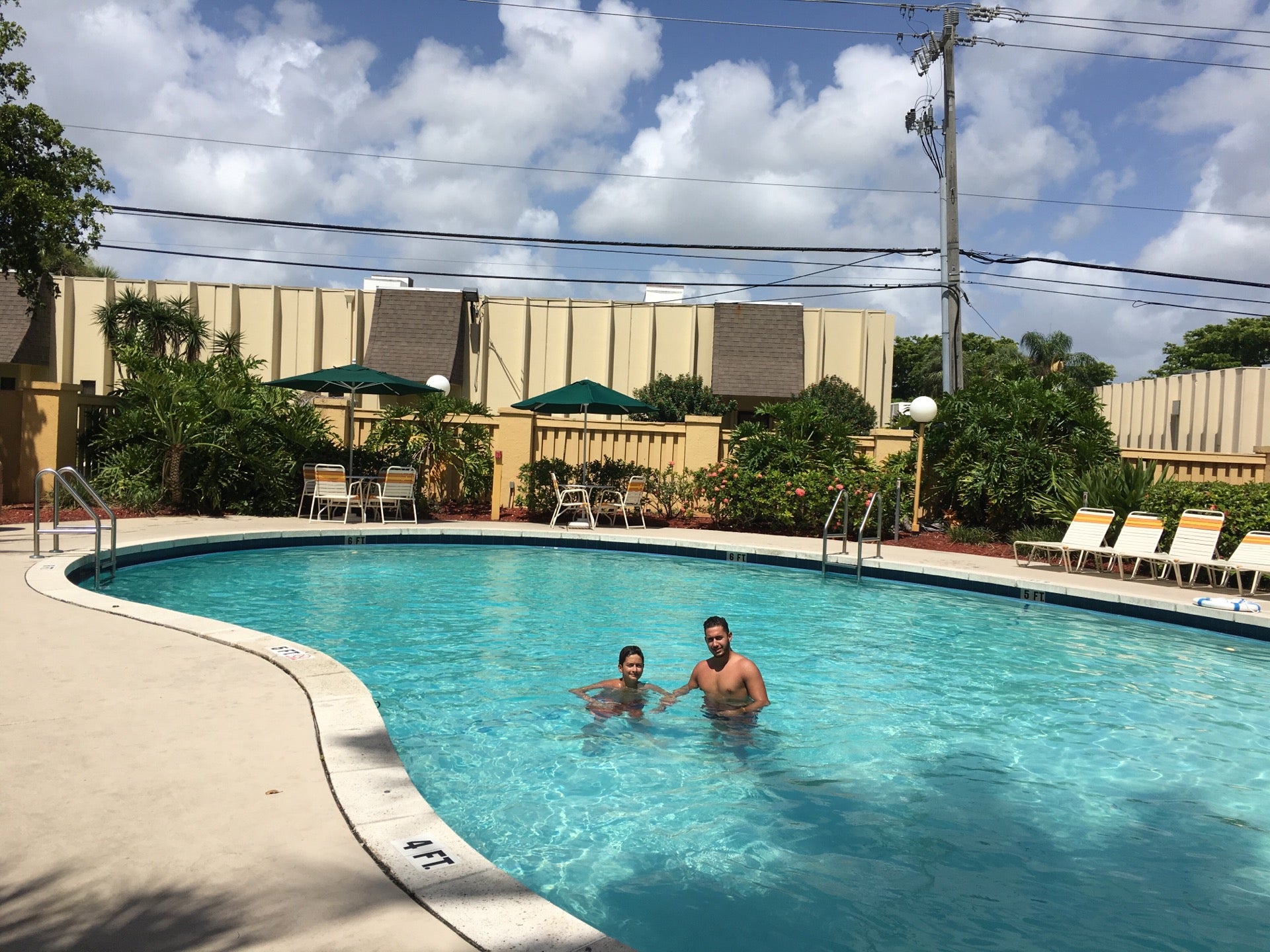 La Quinta Inn & Suites By Wyndham FT Lauderdale Cypress CR, 999 NW 62nd