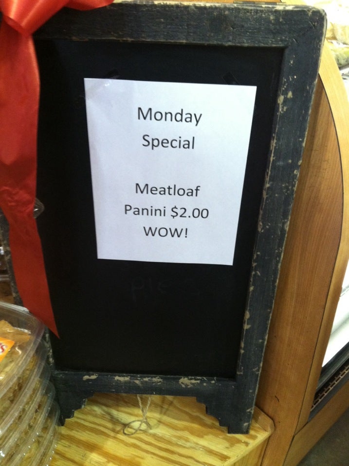 Mann Orchards Farm Store & Bakery, 27 Pleasant Valley St, Methuen, MA