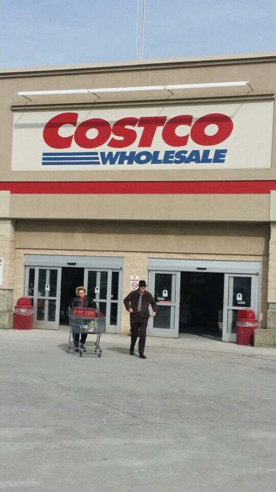 Costco, 202 Costco Dr, Robinson Twp, Pennsylvania, Wholesale Clubs