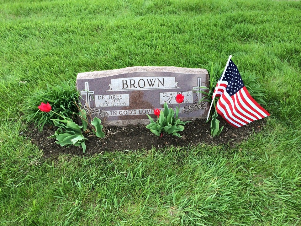 St Adalbert's Cemetery, 3801 S 6th St, Milwaukee, WI, Cemeteries MapQuest