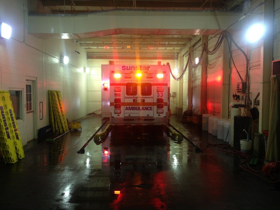 Sunstar Paramedics Ambulance Wash Bay, 12950 Ulmerton Rd, Largo, FL