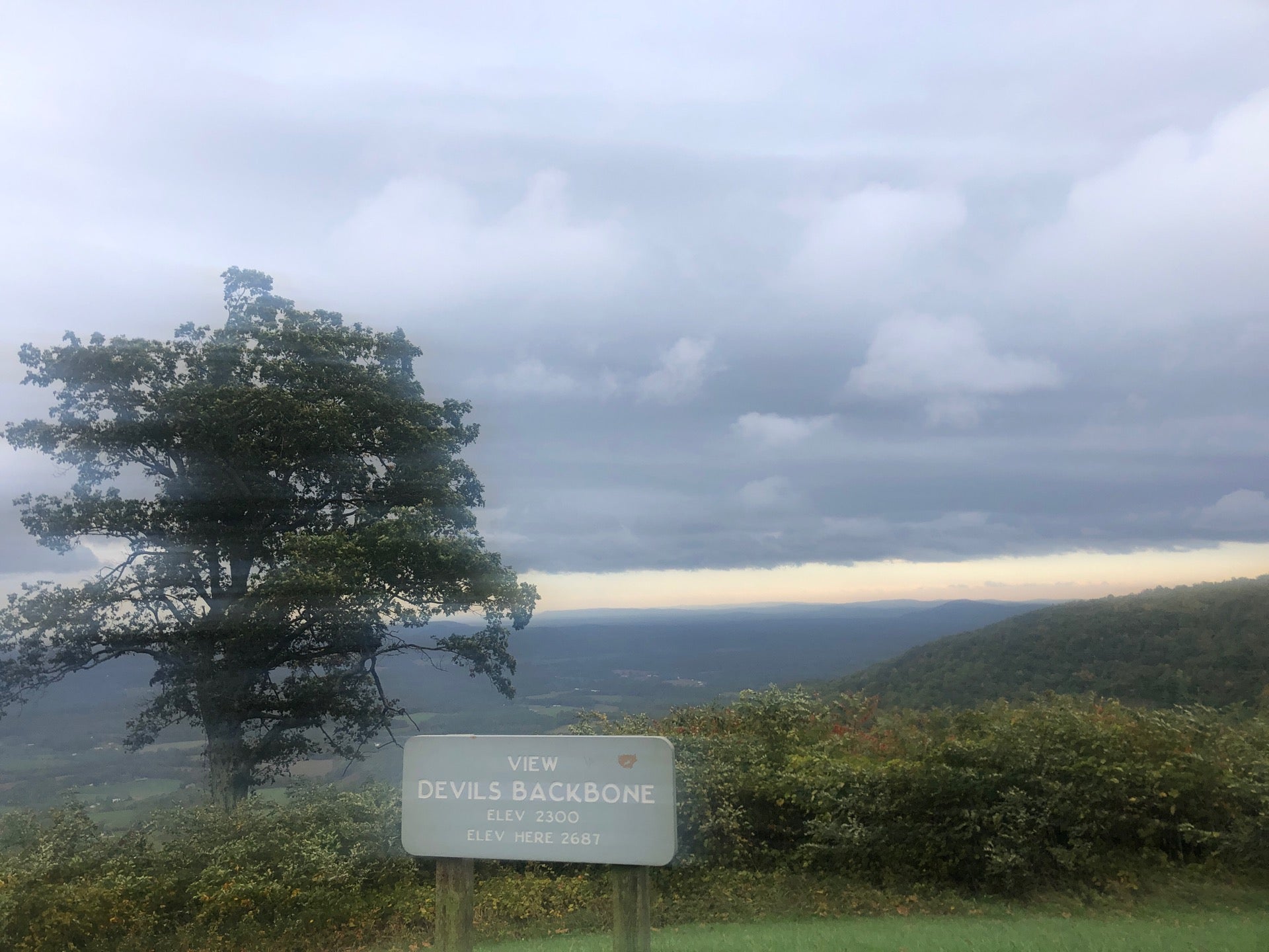 Devils Backbone Overlook, Devils Backbone Overlook, Copper Hill, VA ...