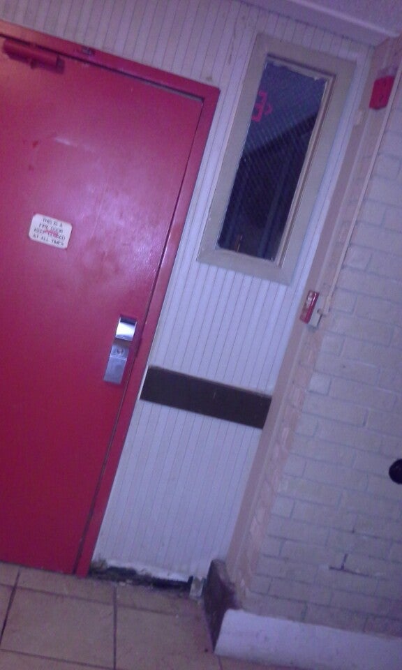 Econo Lodge Inn & Suites Alexandria CLOSED, 2716 N MacArthur Dr