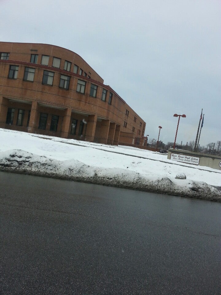 River Rouge High School, 1460 Coolidge Hwy, River Rouge, MI, Schools
