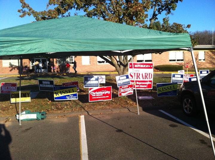 Henry Barnard Elementary School, 27 Shaker Rd, Enfield, Town of, CT