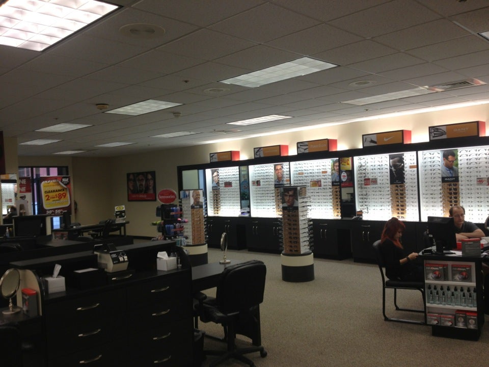 Visionworks North Shore Square Mall, 150 Northshore Blvd, Ste 2060