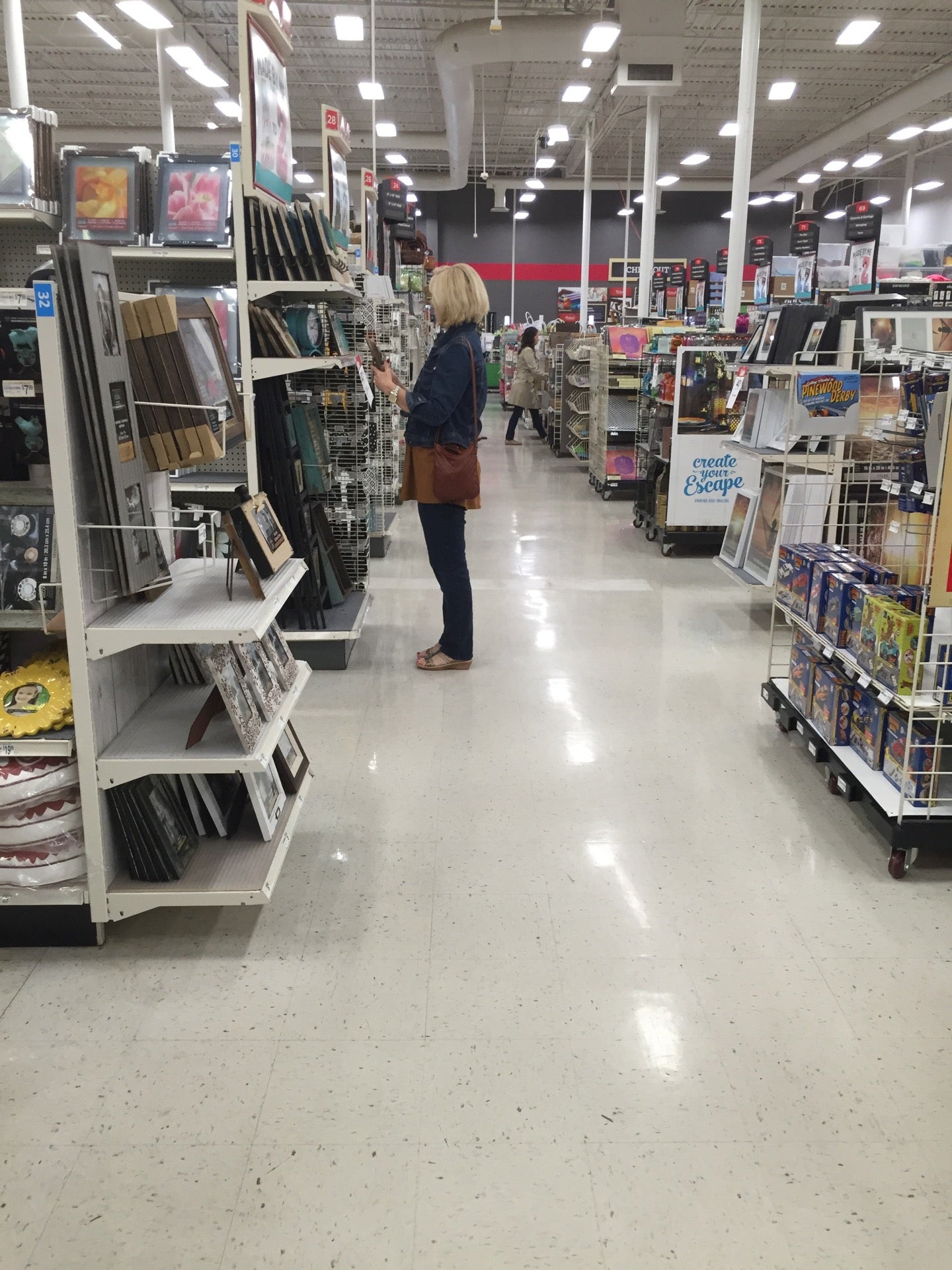 File:Interior of Michael's craft store, Springfield, VA - 2.jpeg - Wikipedia