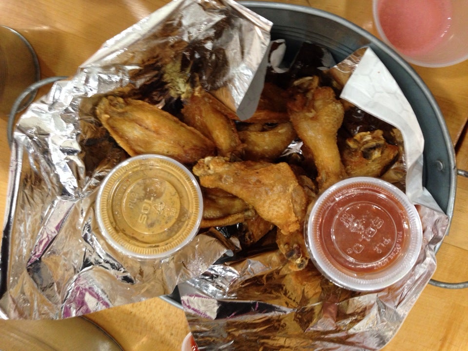 International Wings Factory, 1762 1st Ave, New York, NY, Eating places