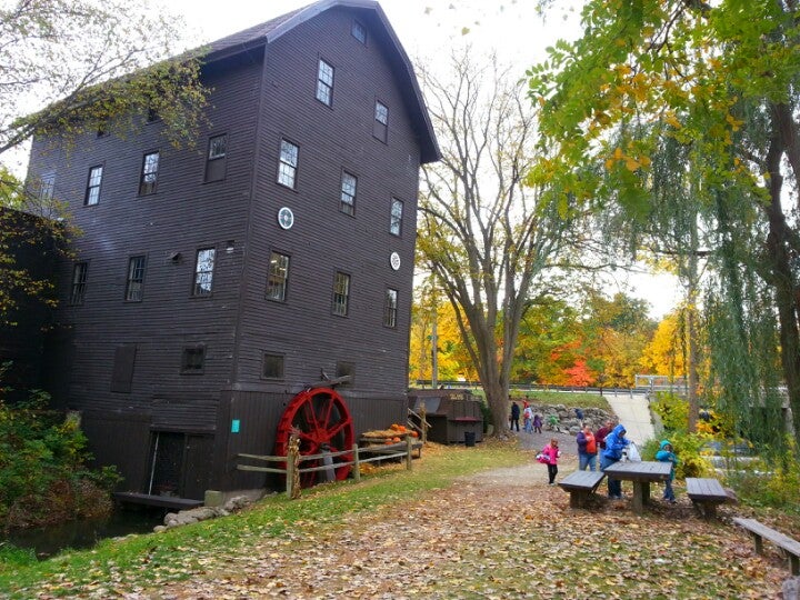 Tom Walker's Grist Mill Historic Parshallville Cider Mill, 8507
