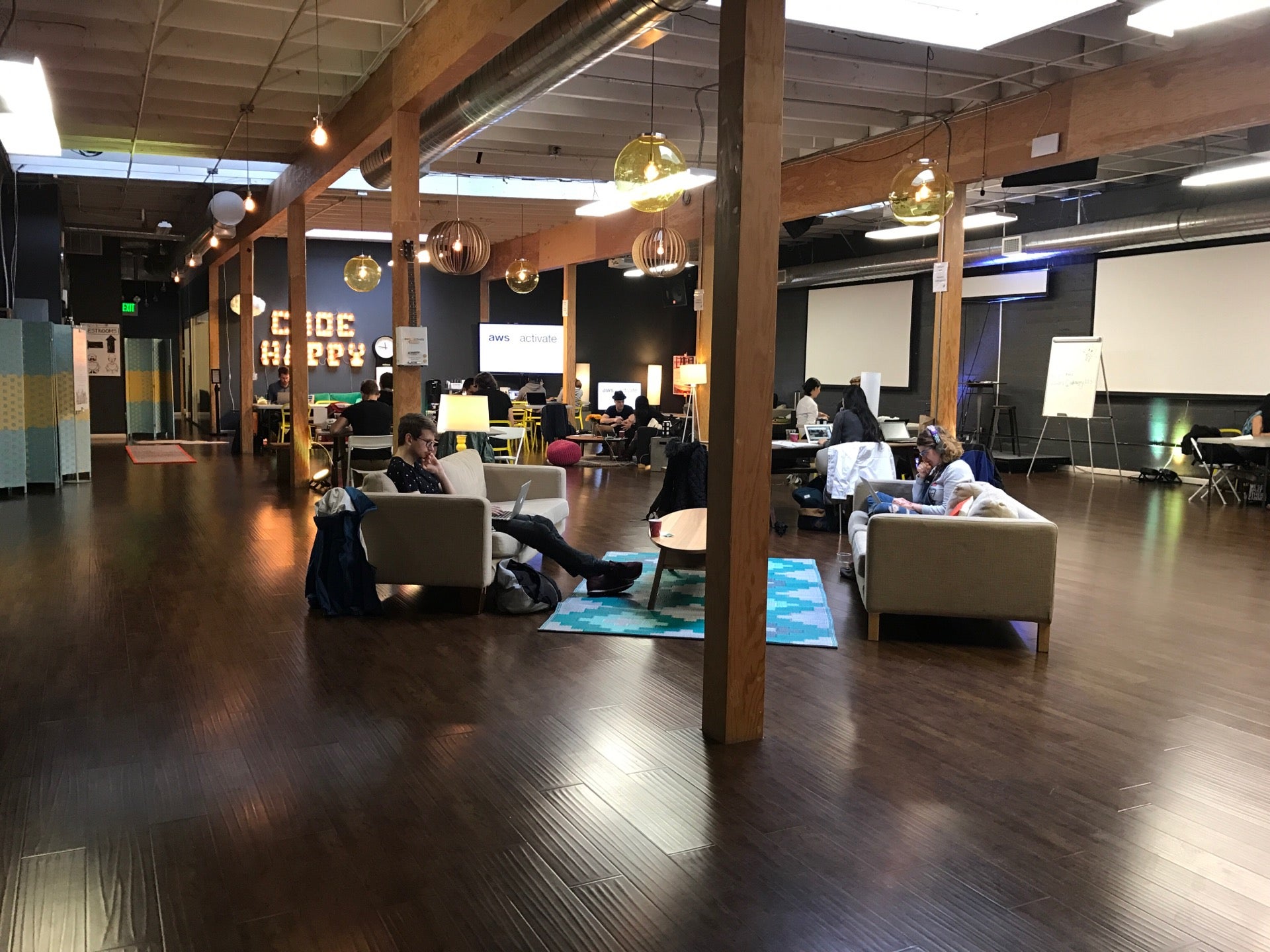 Aws PopUp Loft, 1446 Market St, San Francisco, CA, Business Services