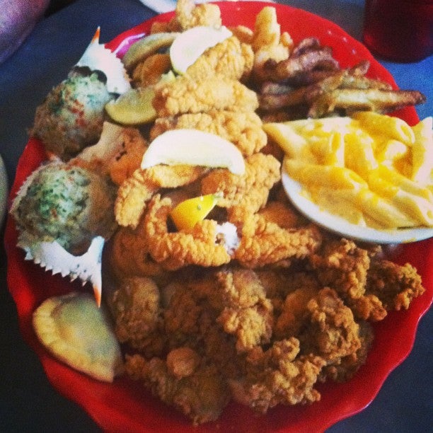 Dempsey's Seafood & Steak, 6208 Kiln Delisle Rd, Kiln, MS, Restaurants