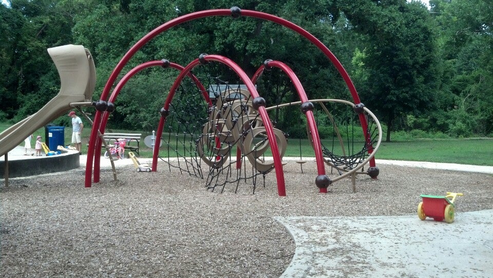 Dominion Hills Park, 10th Rd N, Arlington, VA, Parks MapQuest