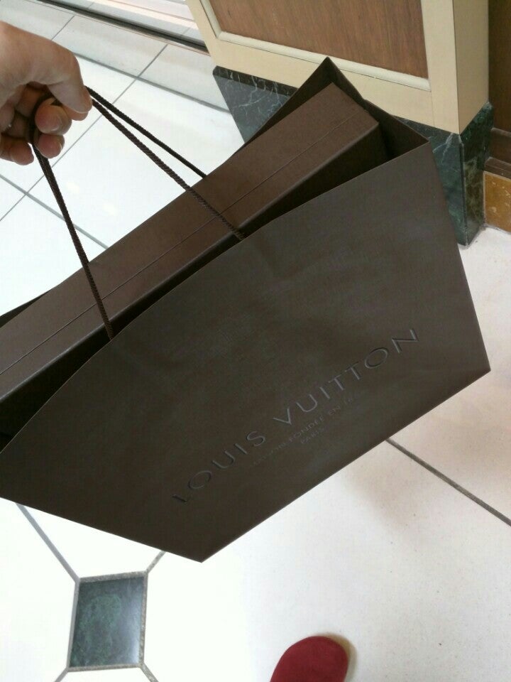 LOUIS VUITTON TROY SAKS - 23 Reviews - 2901 Collection Mall S