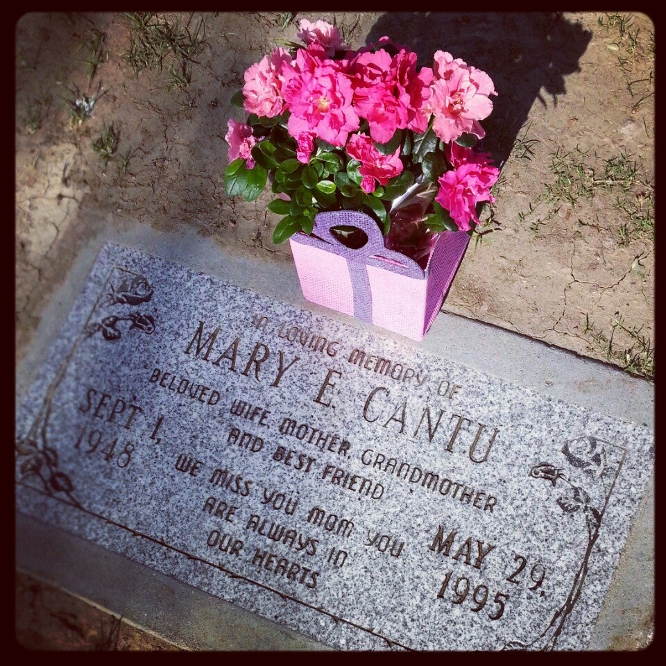 Greenlawn Mortuary & Cemetery, 3700 River Blvd, Bakersfield, CA