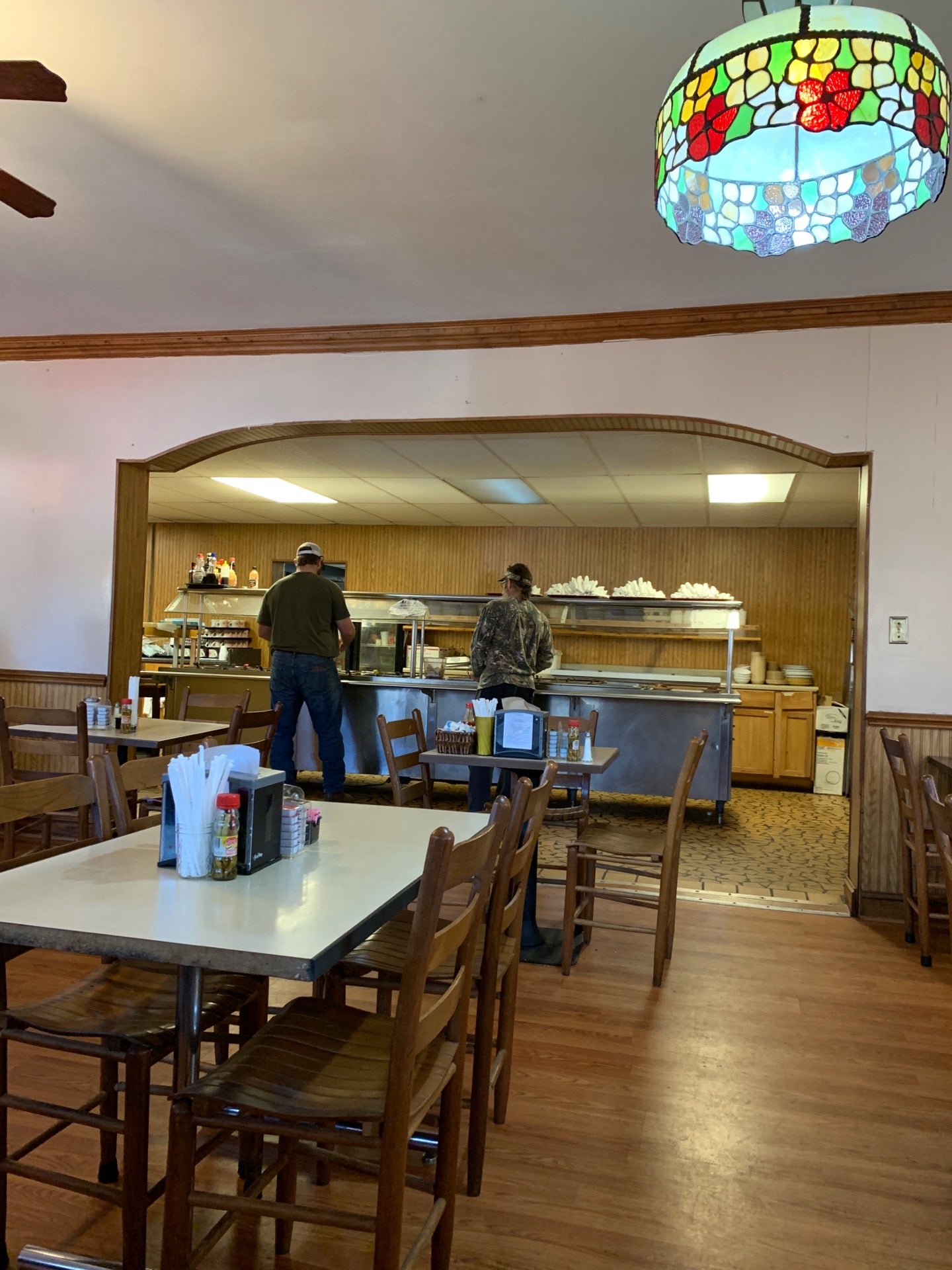 Manning Restaurant, 476 N Brooks St, Manning, SC, Family restaurants