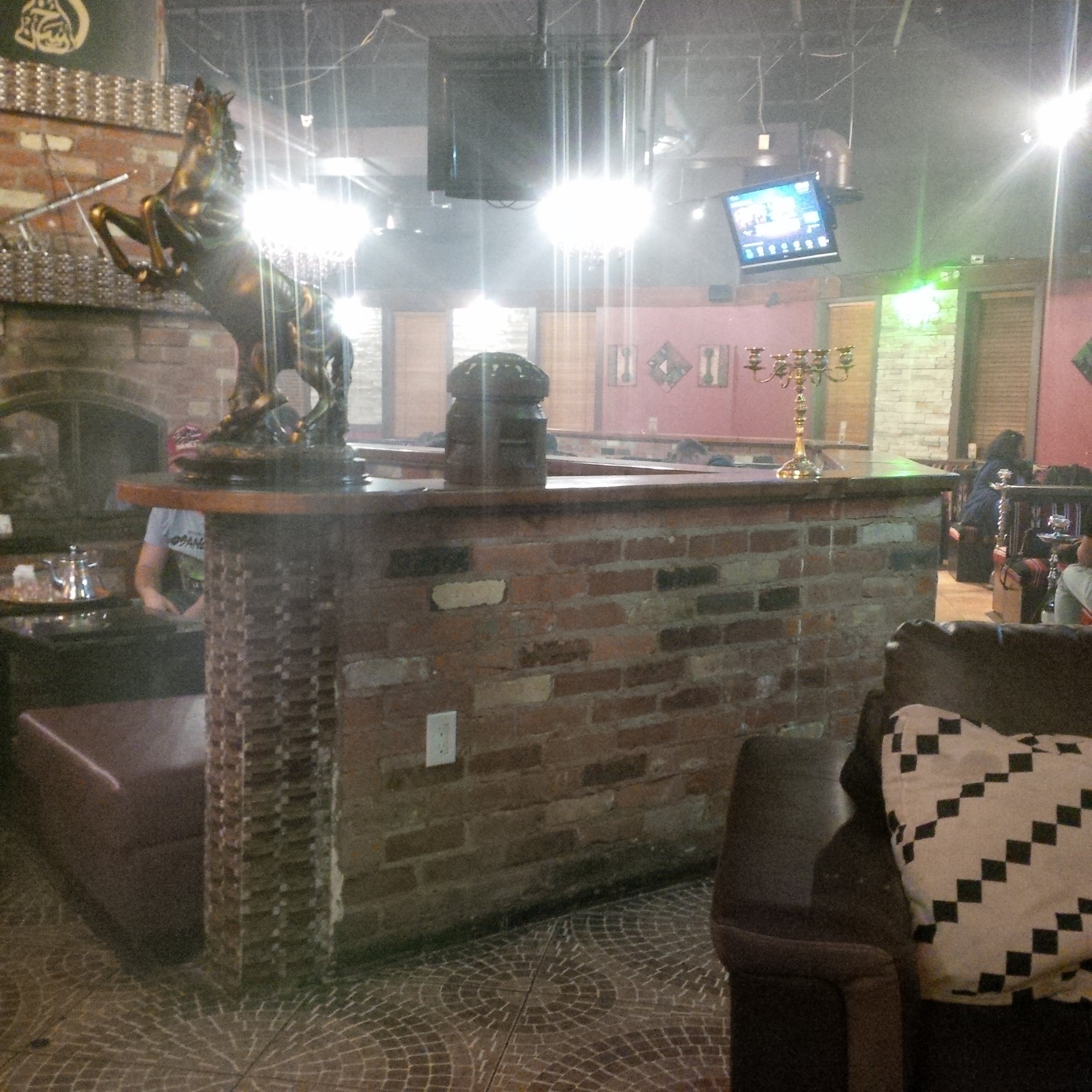 Shishalicious Cafe, 5130 Dixie Rd, Mississauga, ON, Hookah Bars