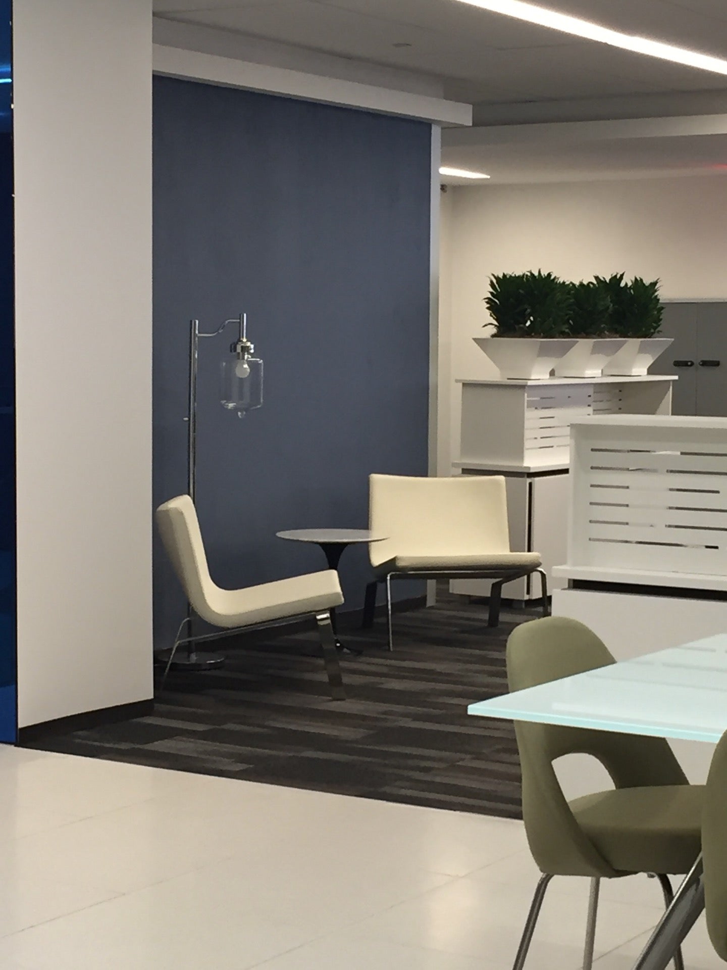 Wall Street Journal, 1211 Avenue of the Americas, New York, NY, Media