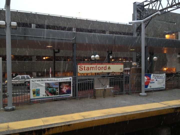 Track 4 Stamford Metro North Station, 377 N State St, Stamford, CT, Commuter Rail Stations