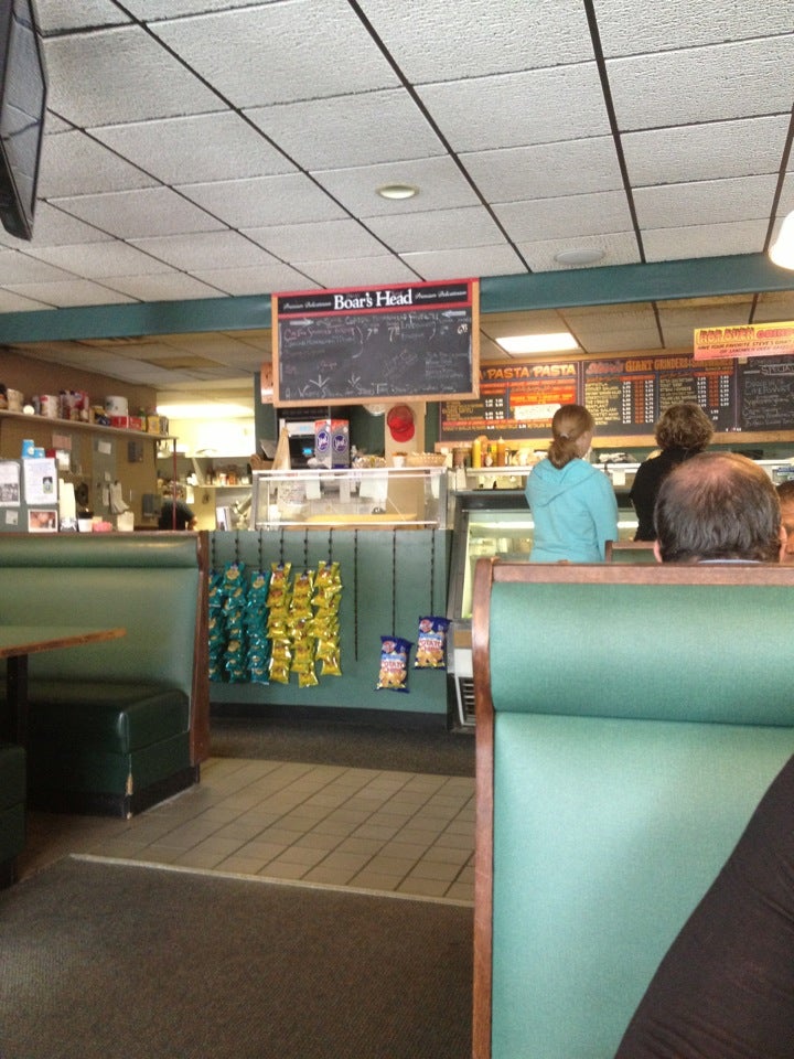 Newington, CT Map & Directions MapQuest