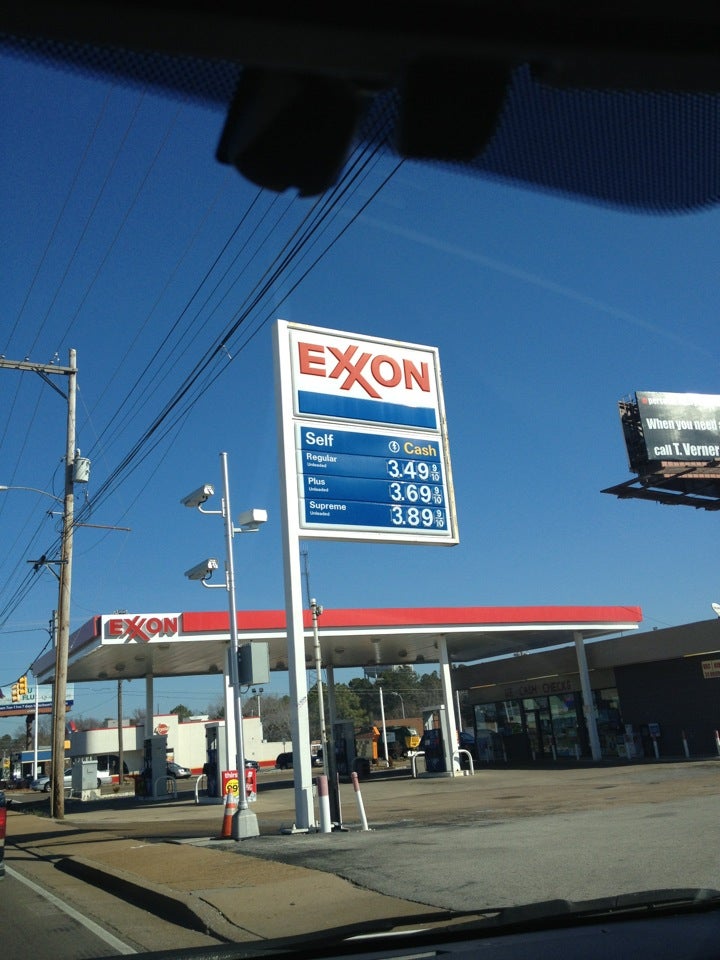 Hunt's Old Hickory Exxon, 1974 N Highland Ave, Jackson, TN, Gas