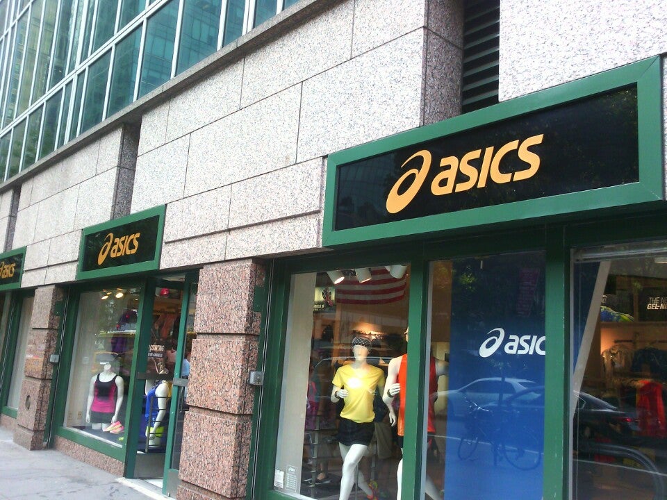 Asics store nyc outlet 42nd street