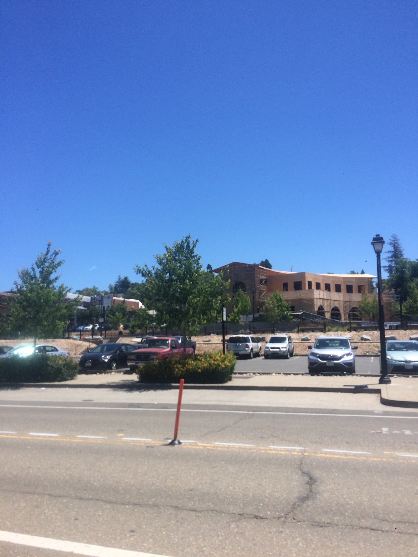 Historic Folsom Station, 905 Leidesdorff St, Folsom, CA, Parking