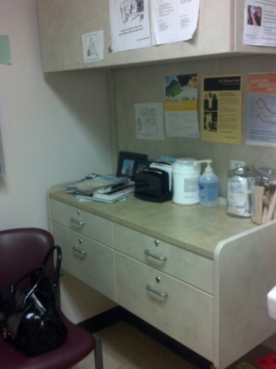 Kaiser Permanente San Dimas Medical Offices, 1255 W Arrow Hwy, San