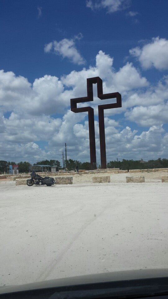The Coming King Sculpture Prayer Gardens, 520 Benson Dr, Kerrville, TX