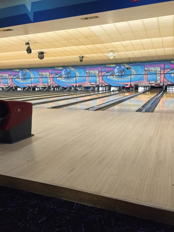 Eastway Sports Lounge & Grill — Eastway Bowl