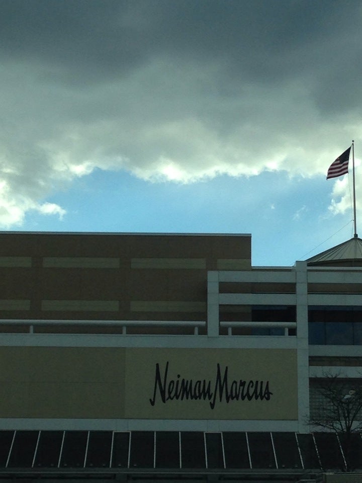 Neiman Marcus – Westfield Garden State Plaza