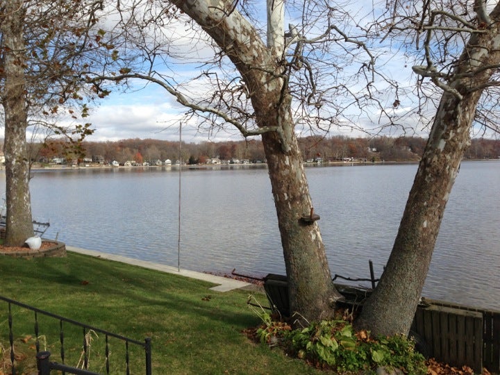 Dewart Lake, Ems D22b Ln, Syracuse, IN, Landmark MapQuest