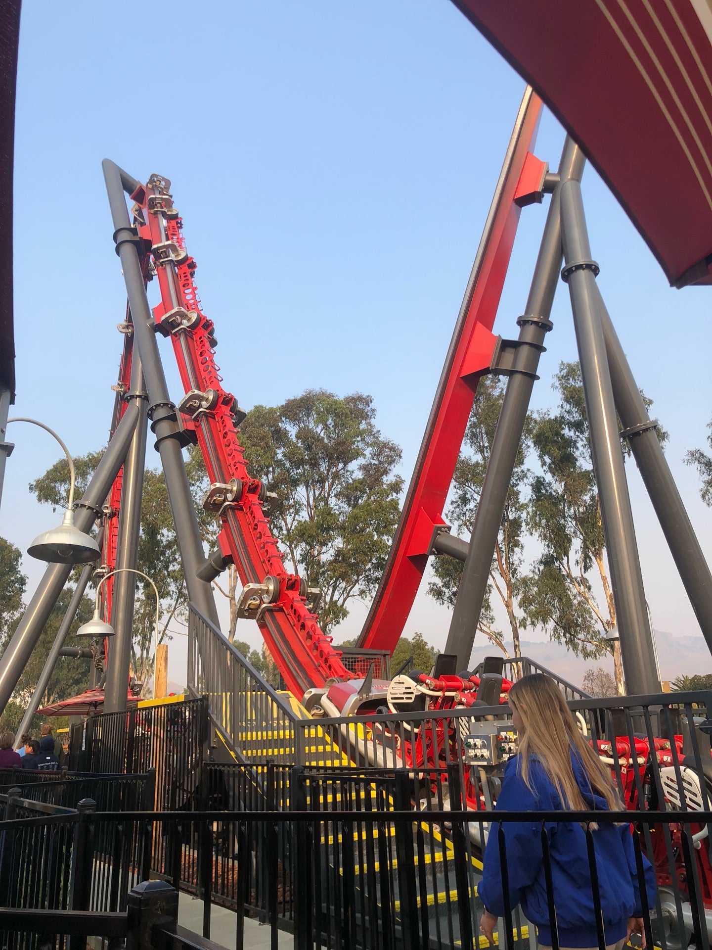 Harley Quinn Crazy Coaster, 1001 Fairgrounds Dr, Vallejo, CA, Amusement
