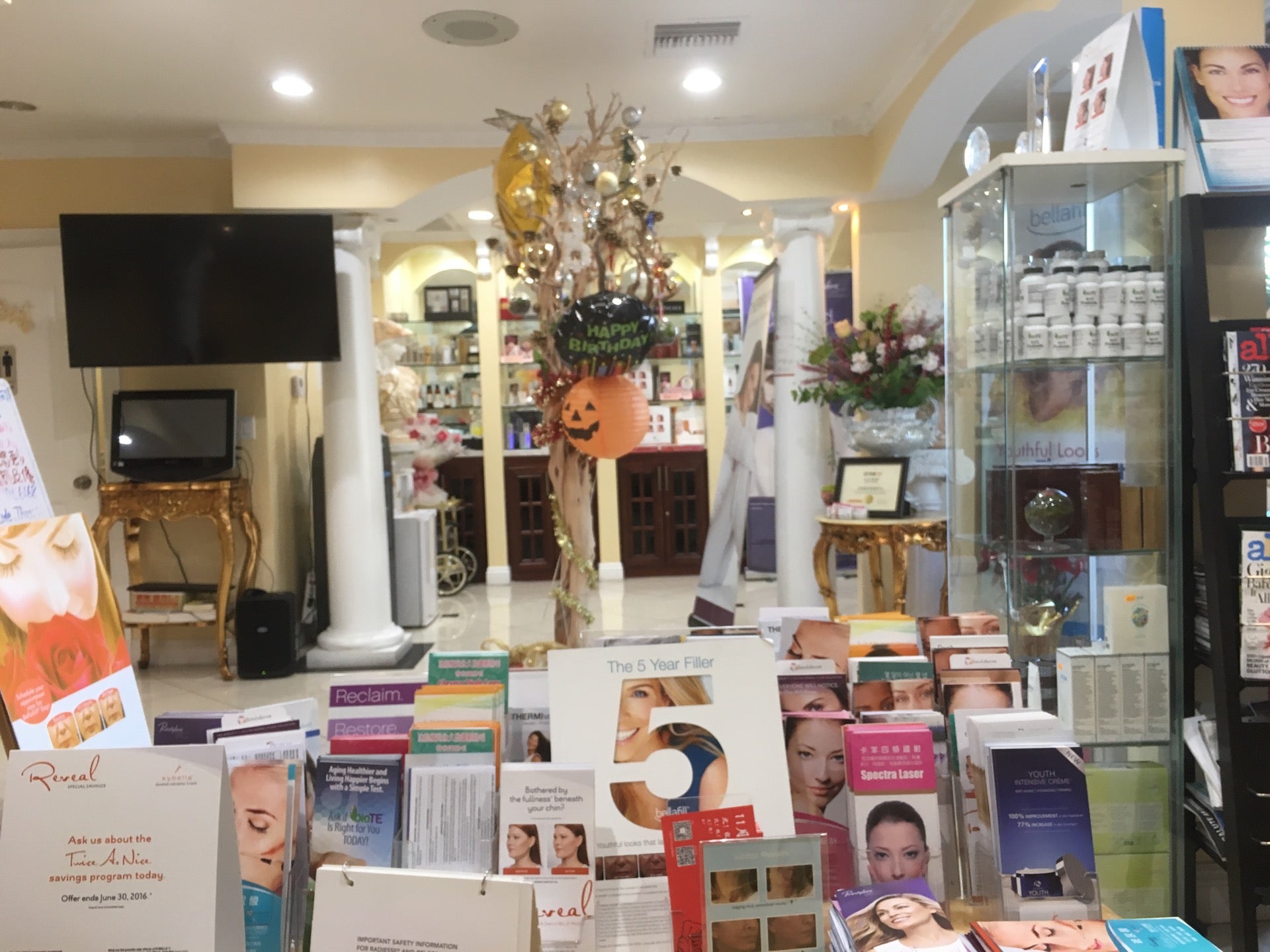 Royal Medical Aesthetic Center, 316 E Las Tunas Dr, San Gabriel, CA