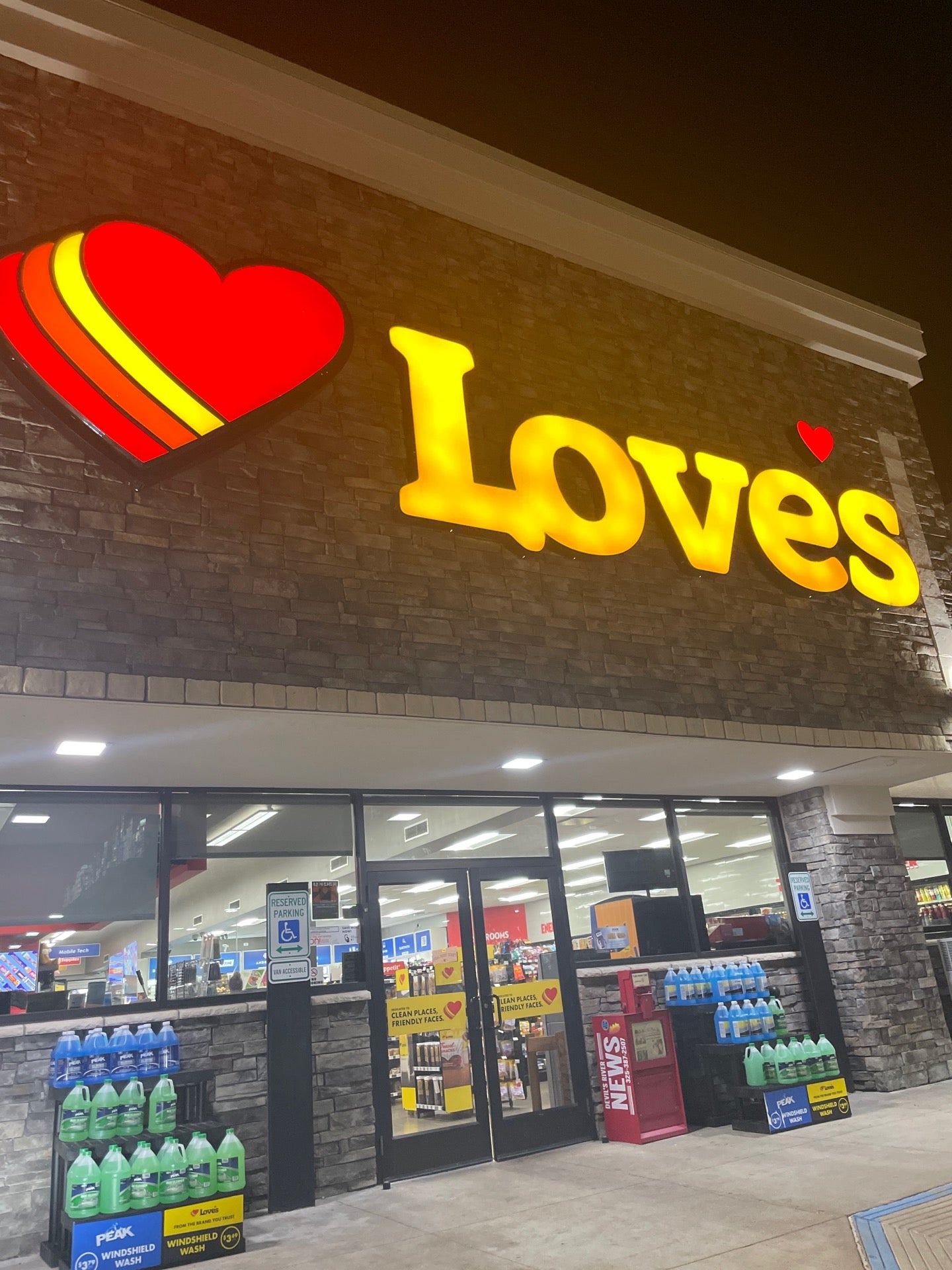 ALLSUPS CONVENIENCE STORE 2456, 909 N Water Ave, Sonora, TX, Gas