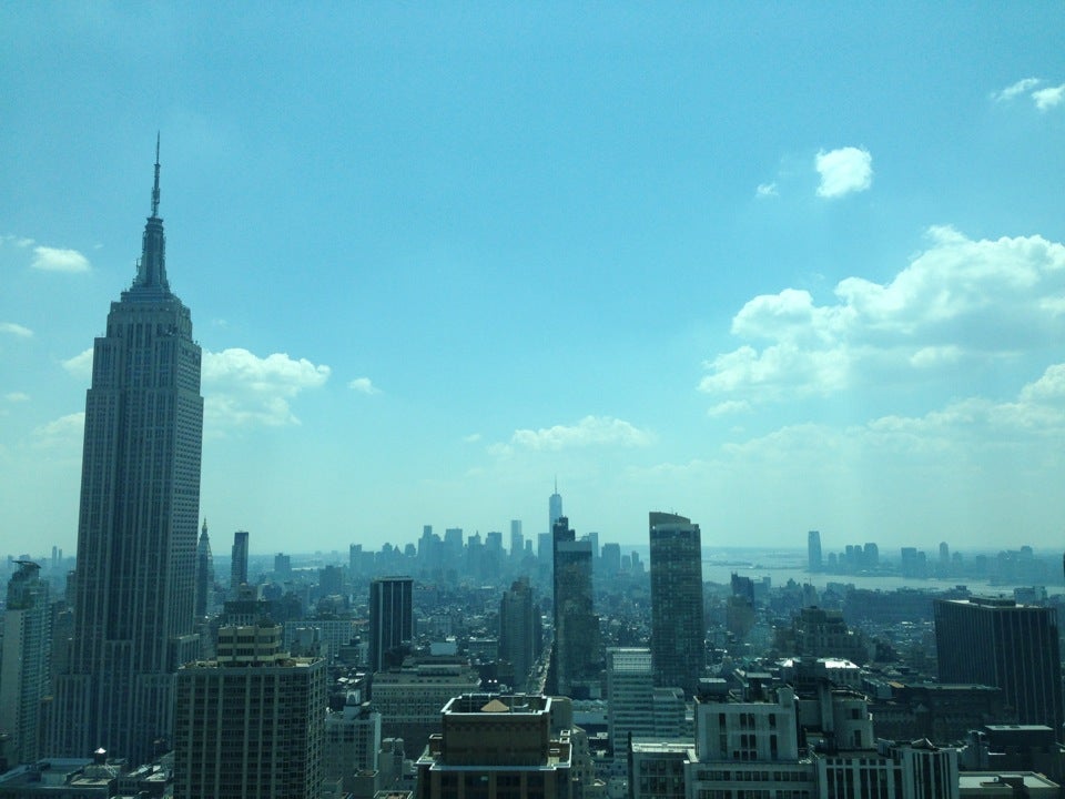 Standard Chartered Bank, 1095 Avenue of the Americas, New York, NY