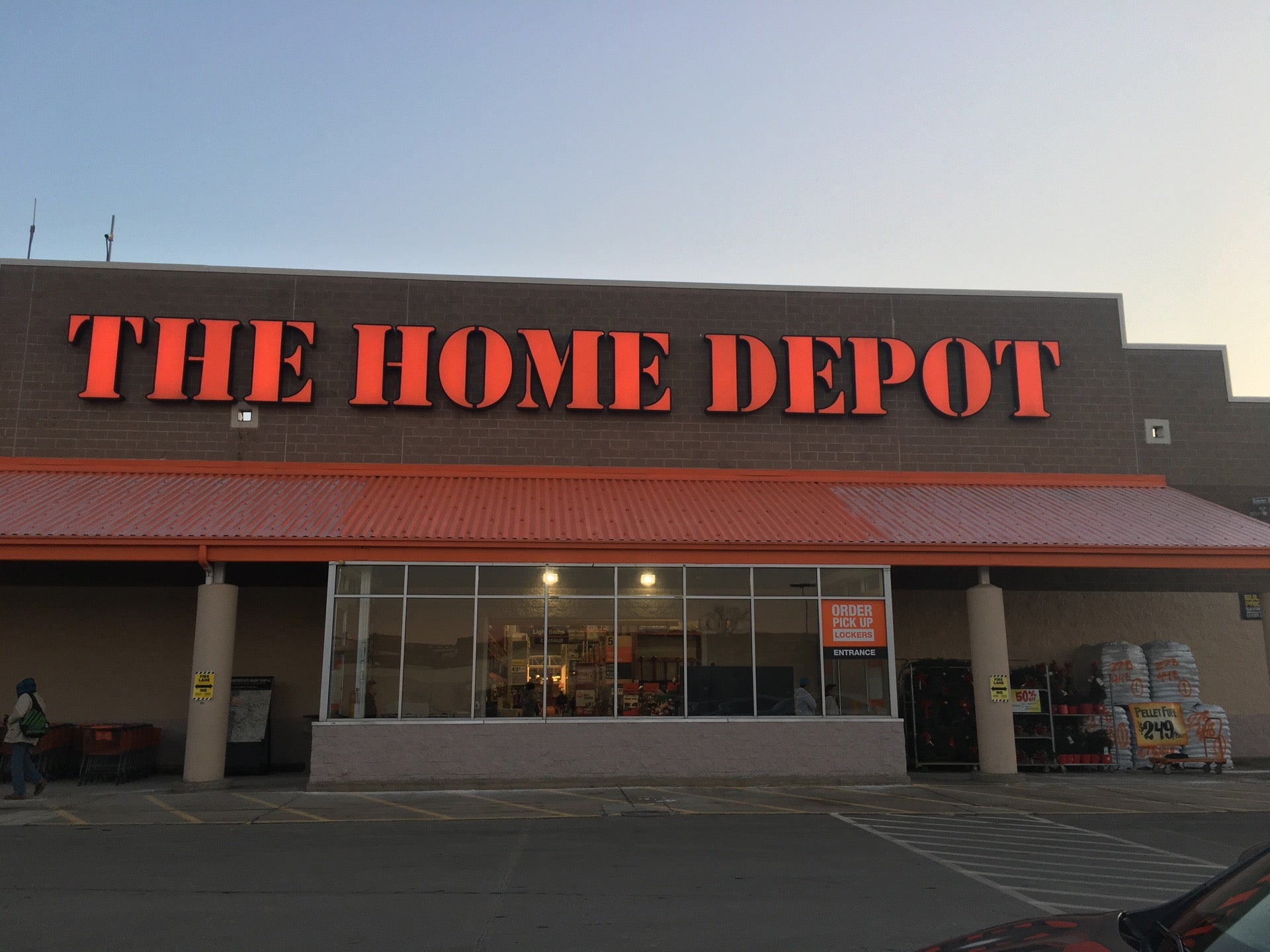The Home Depot, 575 Bank St, Waterbury, CT, Construction Materials NEC