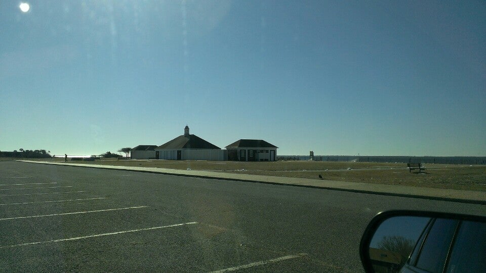 Hecksher State Park Schoolhouse Entrance, 105 Schoolhouse Rd, East