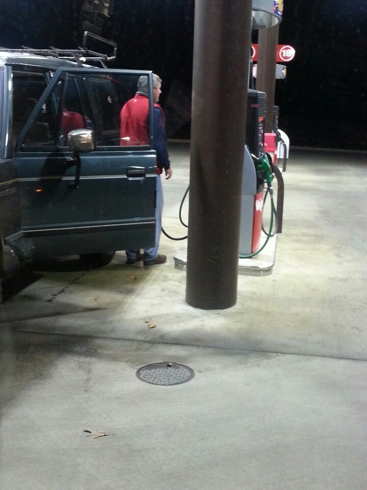 Weigles at Choto, 12400 S Northshore Dr, Knoxville, TN, Convenience