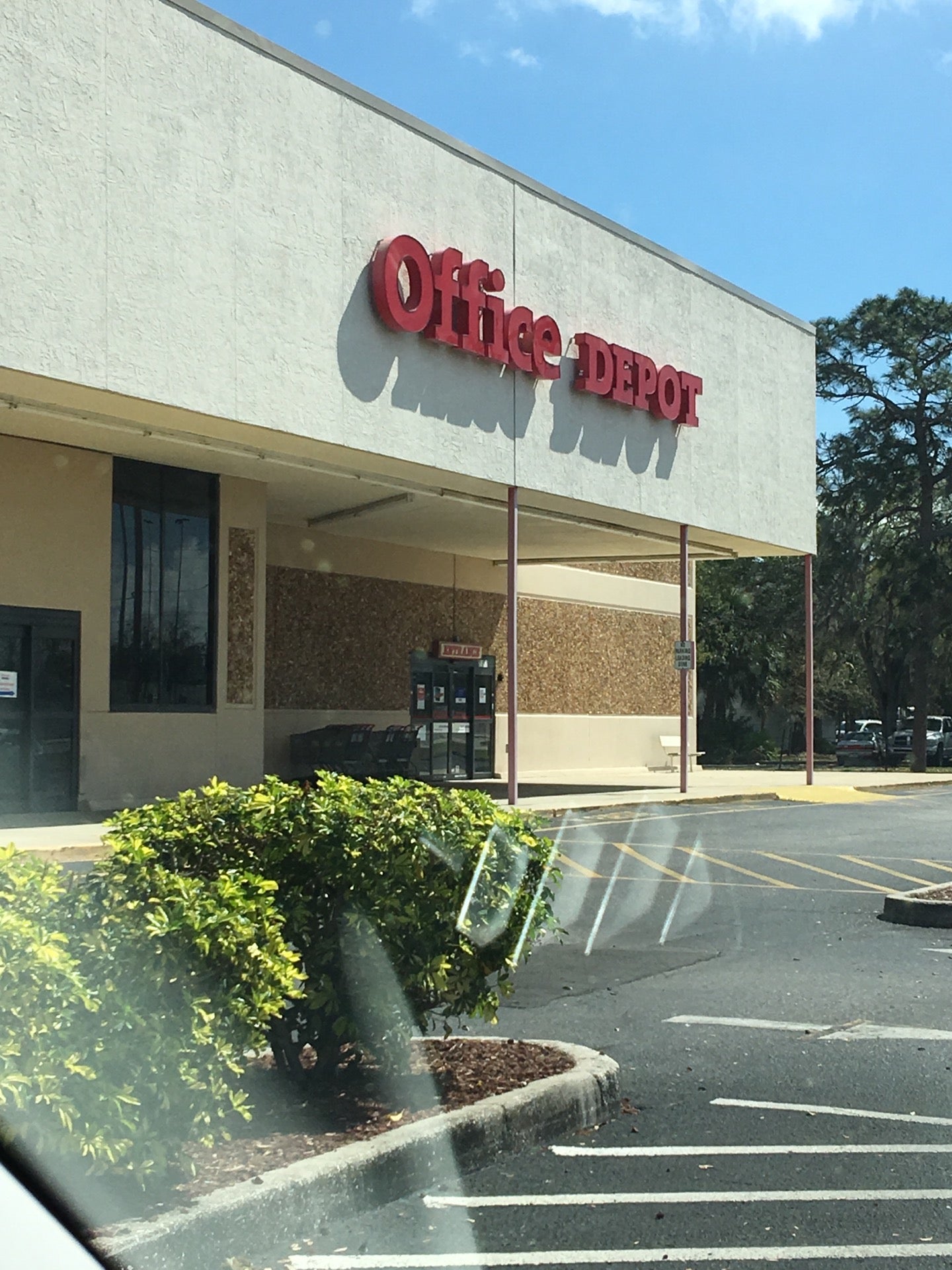Office Depot, 26277 US Highway 19 N, Clearwater, FL, Office Supplies -  MapQuest