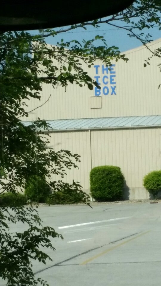 Ice Box Skating Rink, 1421 S Walnut St, South Bend, IN, Skating Rinks